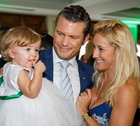 Rex Hegseth's father, Pete Hegseth with his wife and daughter